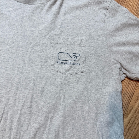 Vineyard Vines Men's Light Gray Long Sleeve Tee large - Picture 7 of 10